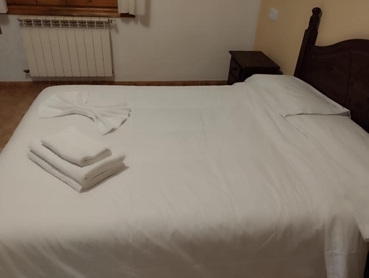 Hostal Estopinan Estopinan del Castillo Extérieur photo